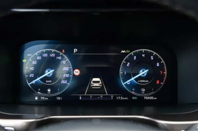 Kia Sorento (2021) thumbnail 32