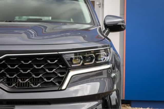 Kia Sorento (2021) thumbnail 7