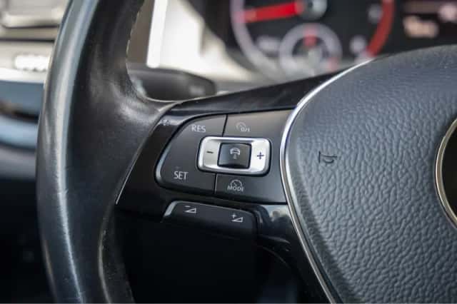 Volkswagen Polo (2019) thumbnail 24