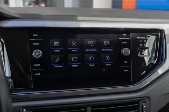Volkswagen Polo (2019) thumbnail 31