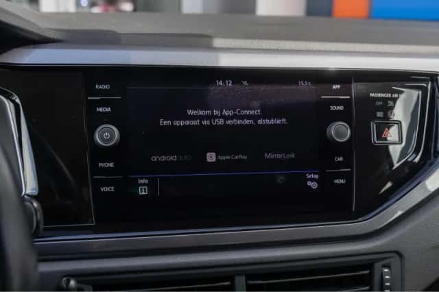Volkswagen Polo (2019) thumbnail 33