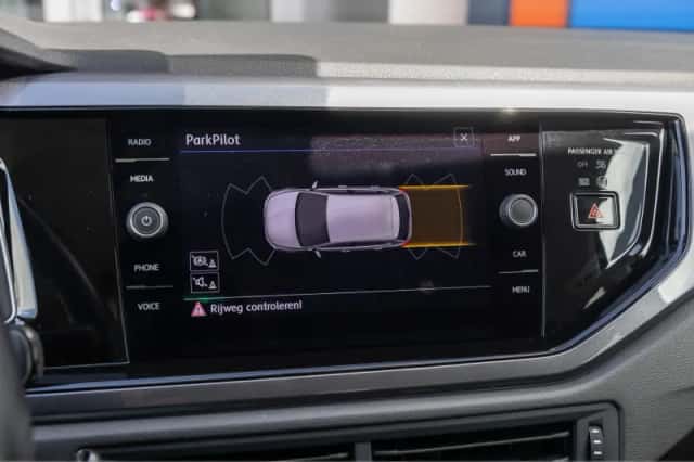 Volkswagen Polo (2019) thumbnail 36