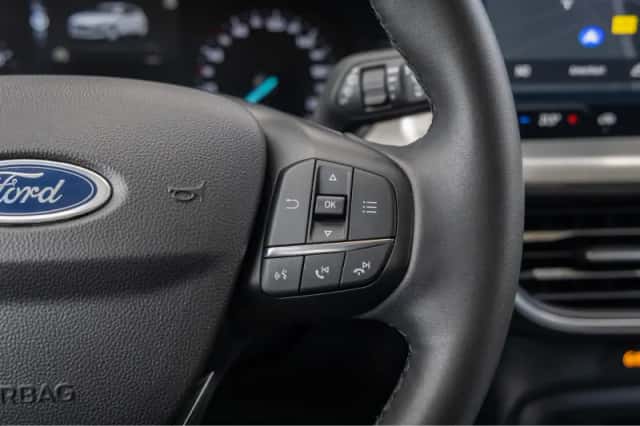 Ford Focus (2023) thumbnail 21