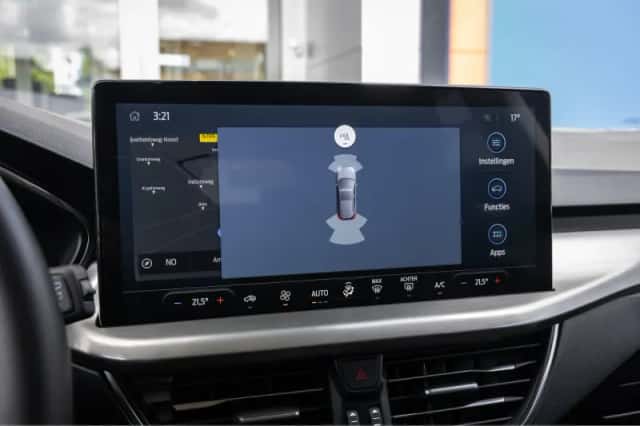 Ford Focus (2023) thumbnail 25