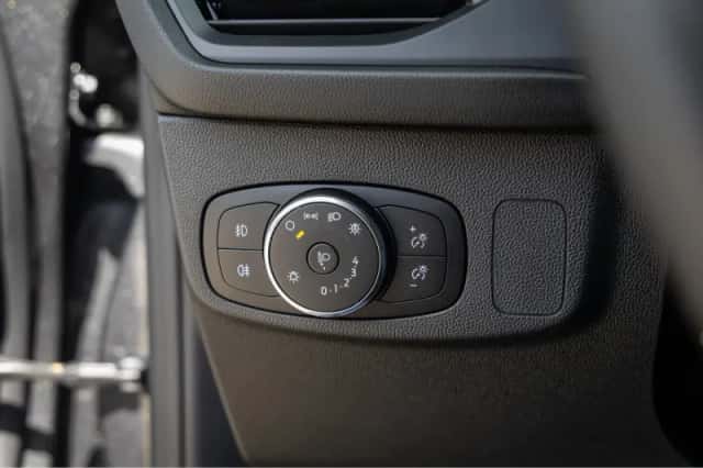 Ford Focus (2023) thumbnail 34