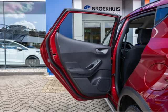 Ford Fiesta (2019) thumbnail 15
