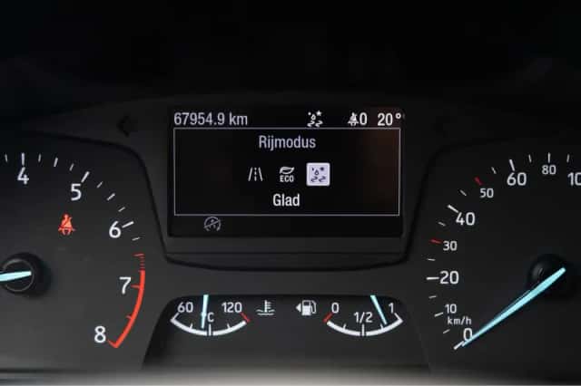 Ford Fiesta (2019) thumbnail 25