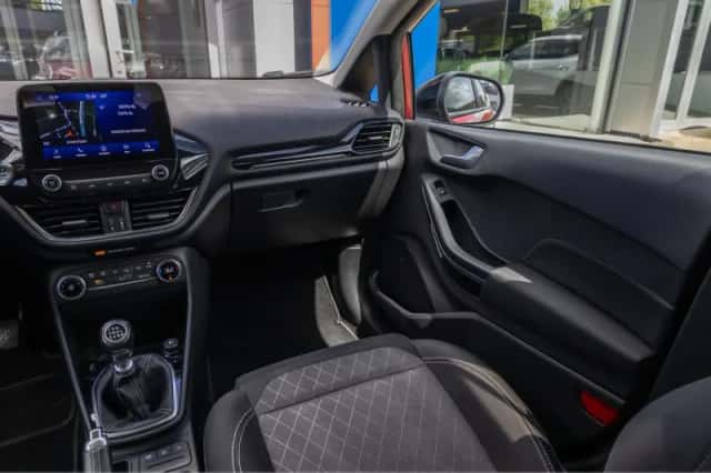 Ford Fiesta (2019) thumbnail 41