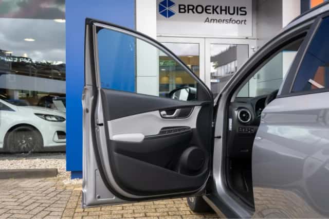 Hyundai Kona (2021) thumbnail 22