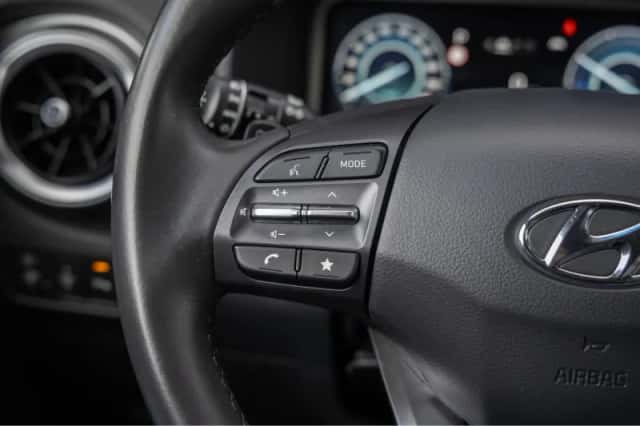 Hyundai Kona (2021) thumbnail 29