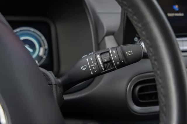 Hyundai Kona (2021) thumbnail 34