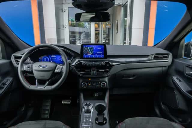 Ford Kuga (2022) thumbnail 14