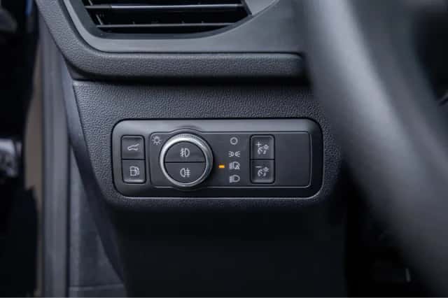 Ford Kuga (2022) thumbnail 29