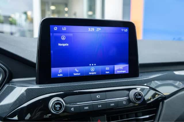 Ford Kuga (2022) thumbnail 48