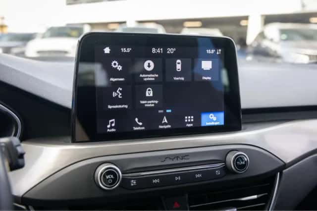 Ford Focus (2019) thumbnail 35