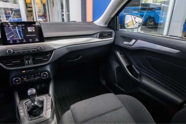 Ford Focus (2019) thumbnail 42