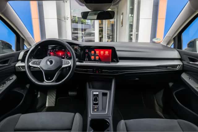 Volkswagen Golf (2021) thumbnail 12