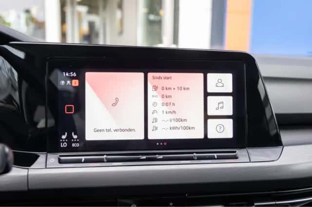 Volkswagen Golf (2021) thumbnail 39