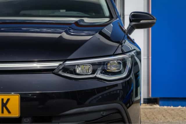 Volkswagen Golf (2021) thumbnail 8