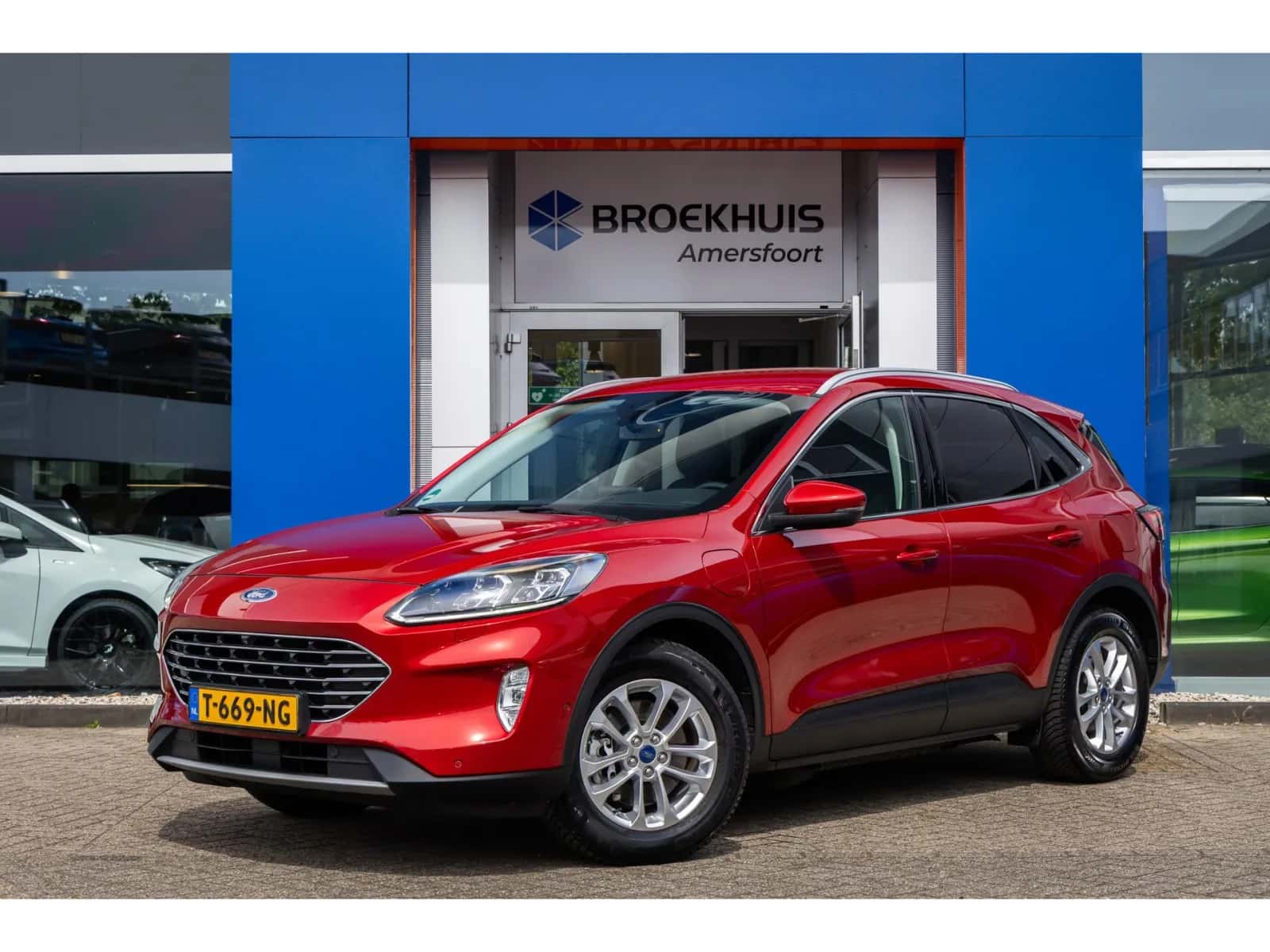 Ford Kuga (2021) — foto 1