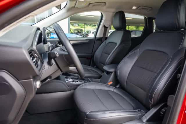 Ford Kuga (2021) thumbnail 15