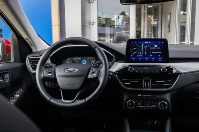 Ford Kuga (2021) thumbnail 16