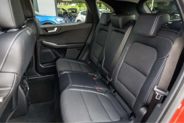 Ford Kuga (2021) thumbnail 17