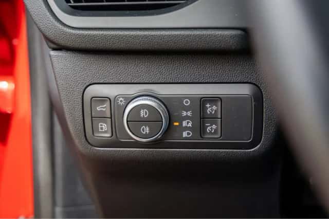 Ford Kuga (2021) thumbnail 27