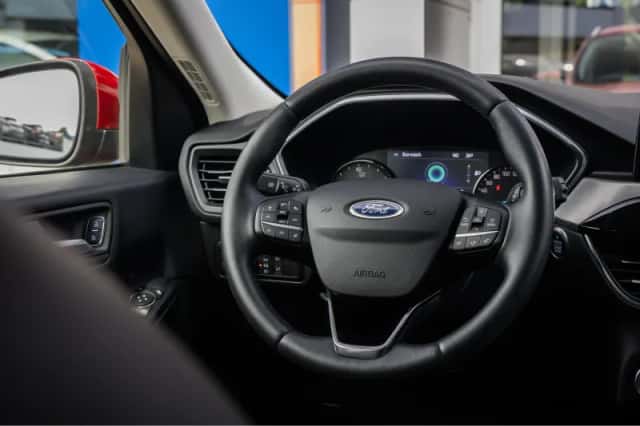 Ford Kuga (2021) thumbnail 47