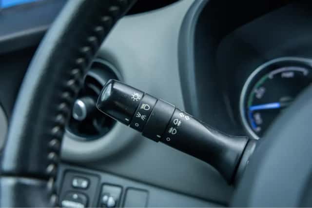Toyota Yaris (2019) thumbnail 23