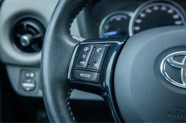 Toyota Yaris (2019) thumbnail 24