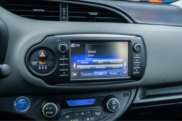 Toyota Yaris (2019) thumbnail 34