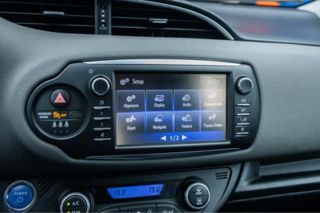 Toyota Yaris (2019) thumbnail 37