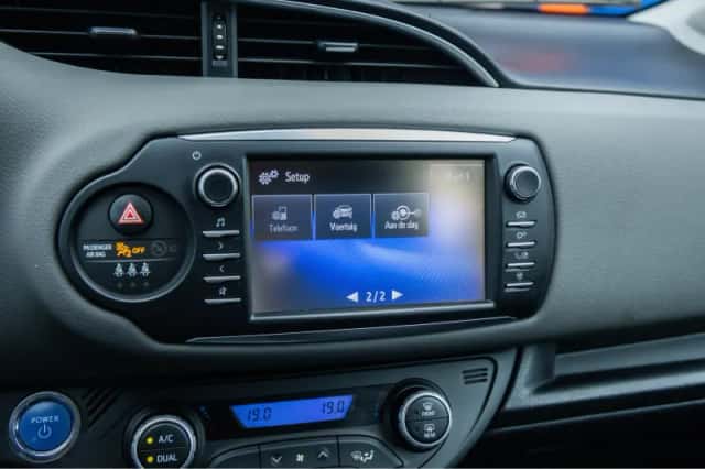 Toyota Yaris (2019) thumbnail 38