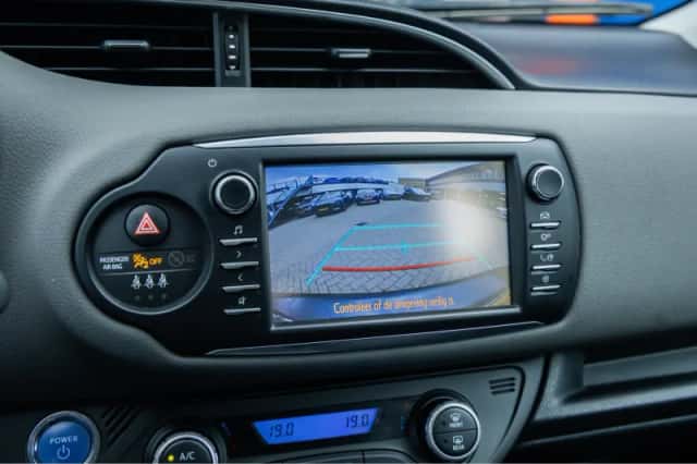Toyota Yaris (2019) thumbnail 41
