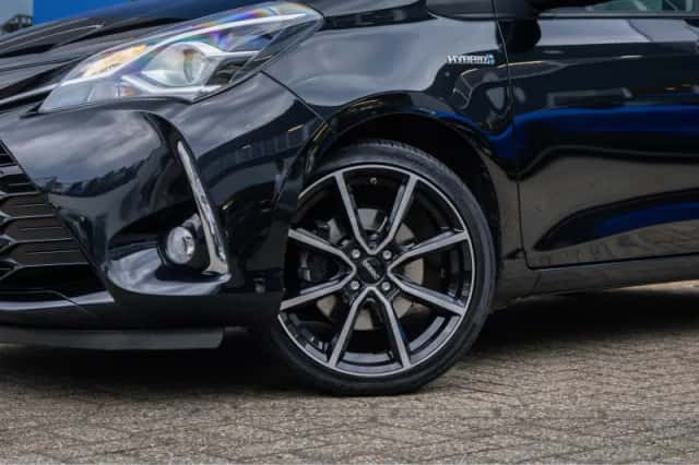 Toyota Yaris (2019) thumbnail 10