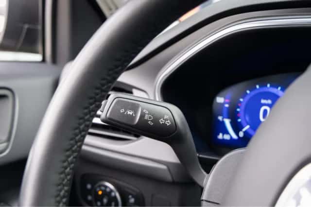 Ford Focus (2022) thumbnail 27