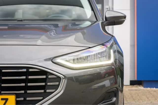 Ford Focus (2022) thumbnail 4