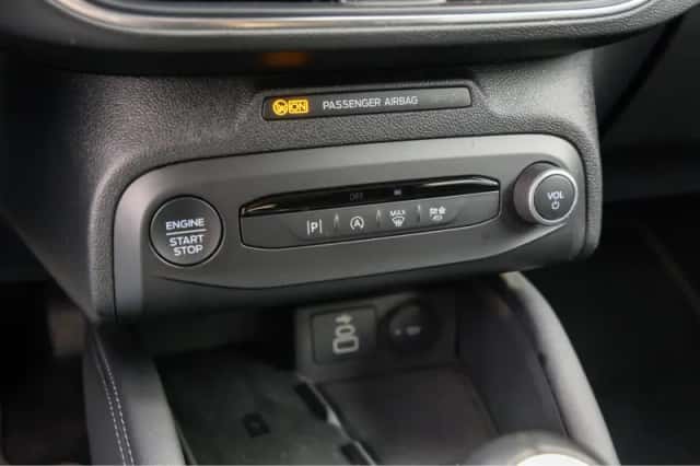 Ford Focus (2022) thumbnail 34