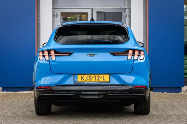 Ford Mustang Mach-E (2024) thumbnail 5
