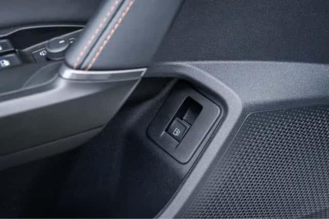 CUPRA Formentor (2023) thumbnail 21