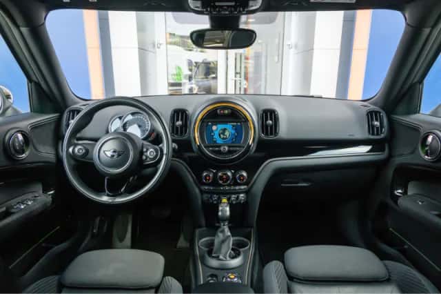 MINI Countryman (2018) thumbnail 12