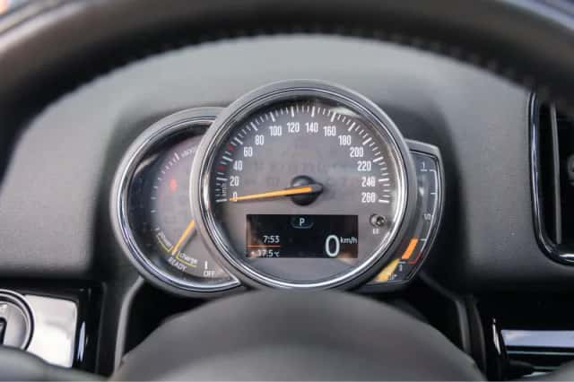 MINI Countryman (2018) thumbnail 31