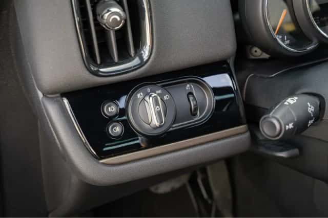 MINI Countryman (2018) thumbnail 34