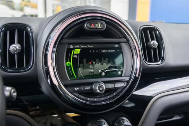MINI Countryman (2018) thumbnail 37