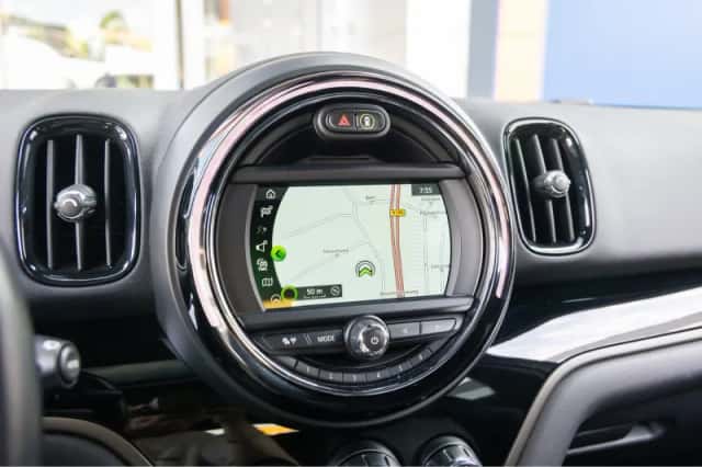 MINI Countryman (2018) thumbnail 43