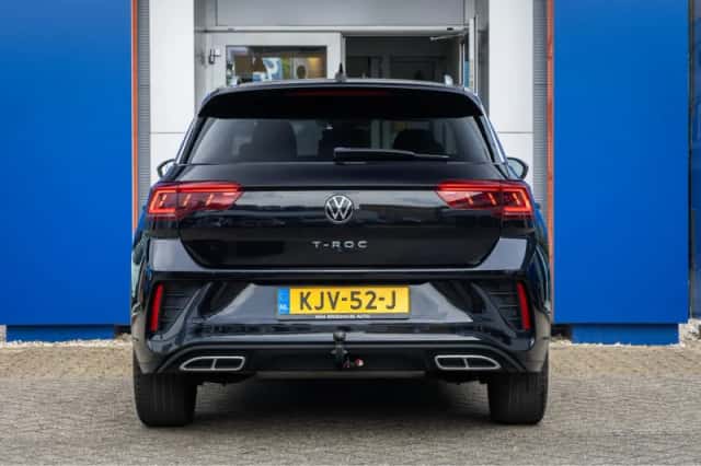 Volkswagen T-Roc (2022) thumbnail 4