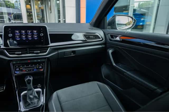 Volkswagen T-Roc (2022) thumbnail 48
