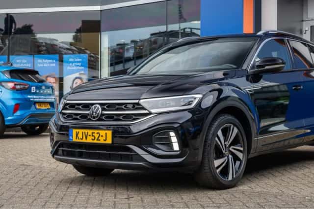 Volkswagen T-Roc (2022) thumbnail 6