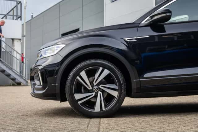 Volkswagen T-Roc (2022) thumbnail 9